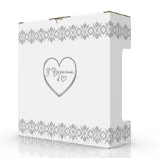 Коробка з мікрогофрокартону з дизайном 190*180*60мм. Україна