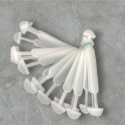 Ручка пластикова